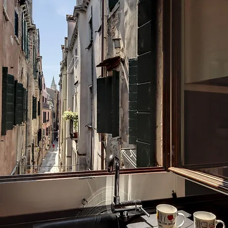 Rugabella Rialto Deluxe By Wonderful Italy