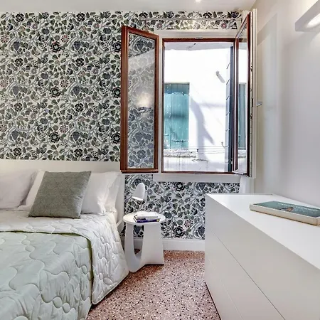 Rugabella Rialto Deluxe By Wonderful Italy *